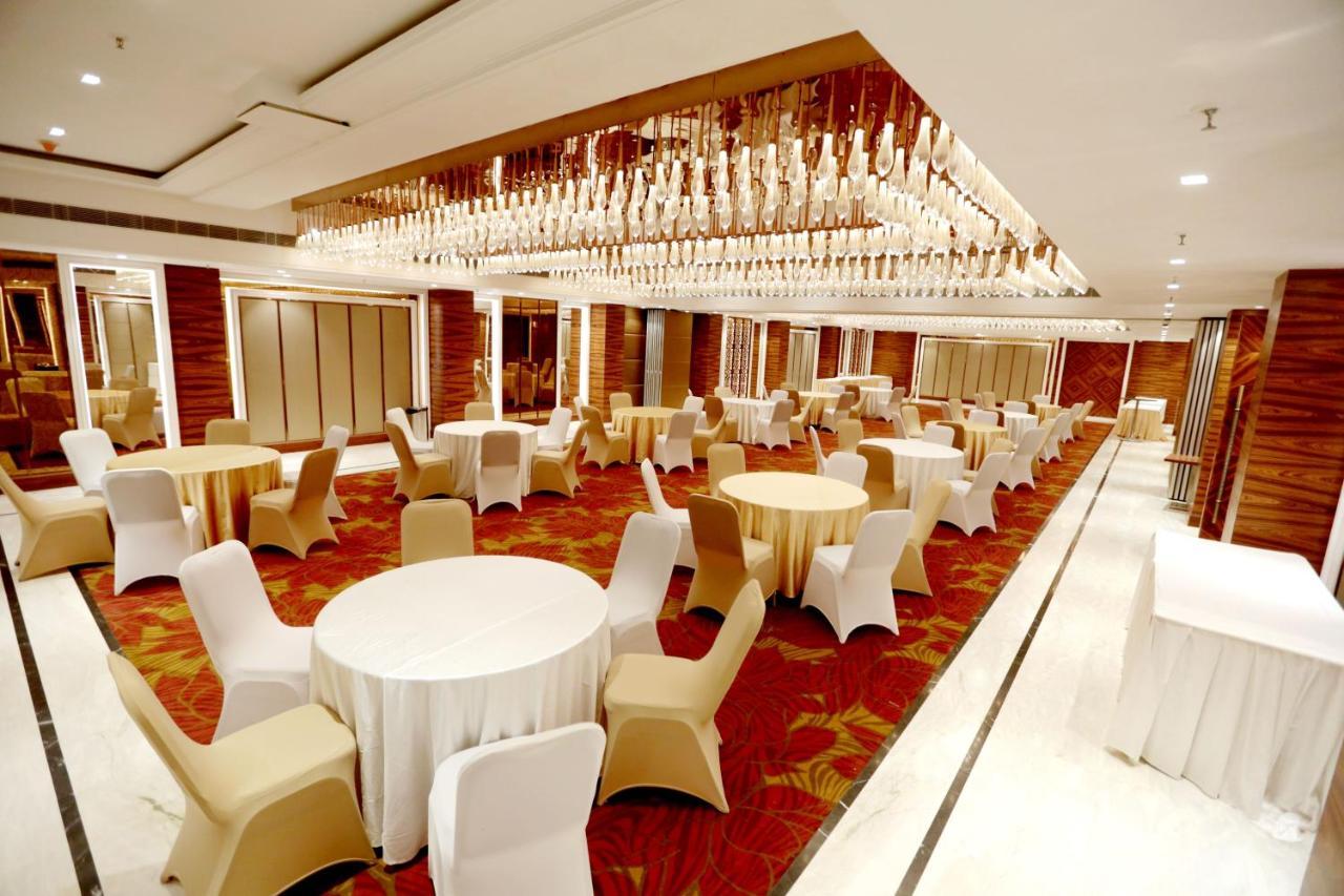 Madin 5* Varanasi