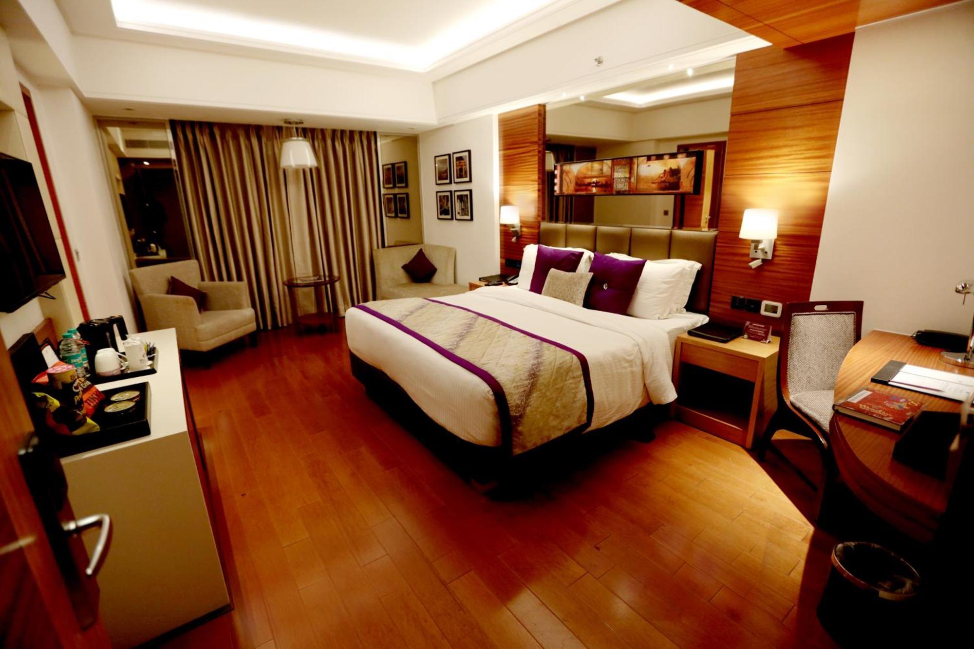 Madin Hotel 5*